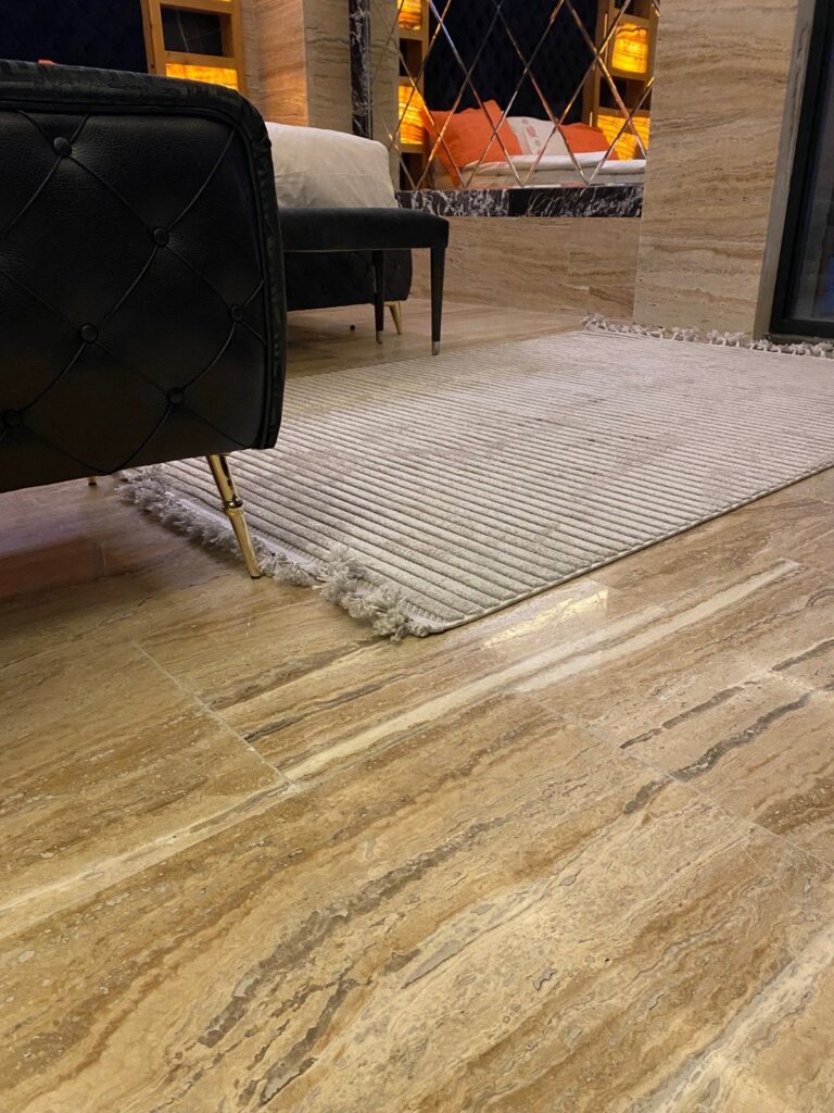 TIRAMISU VEIN CUT TRAVERTINE