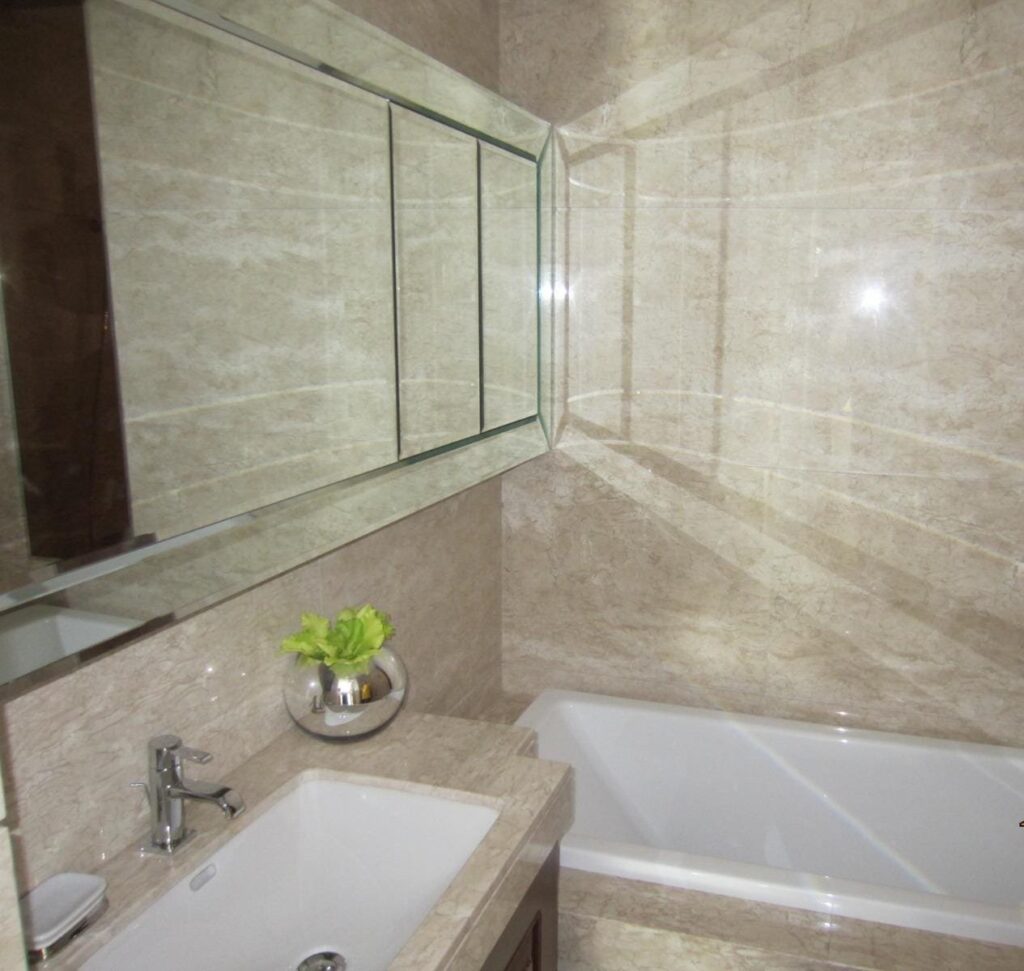 APPLE CREAM BEIGE MARBLE